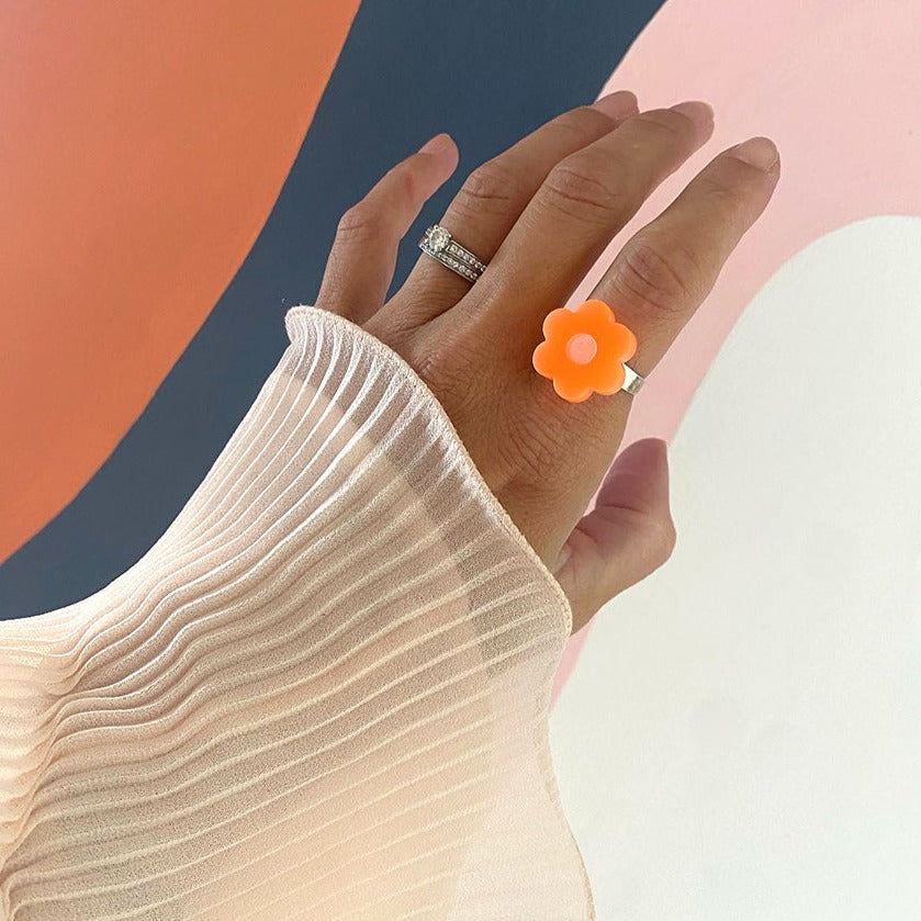 Flower power ring on sale