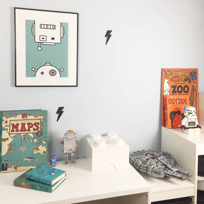 Doodlemoo Robot Print in the boys room