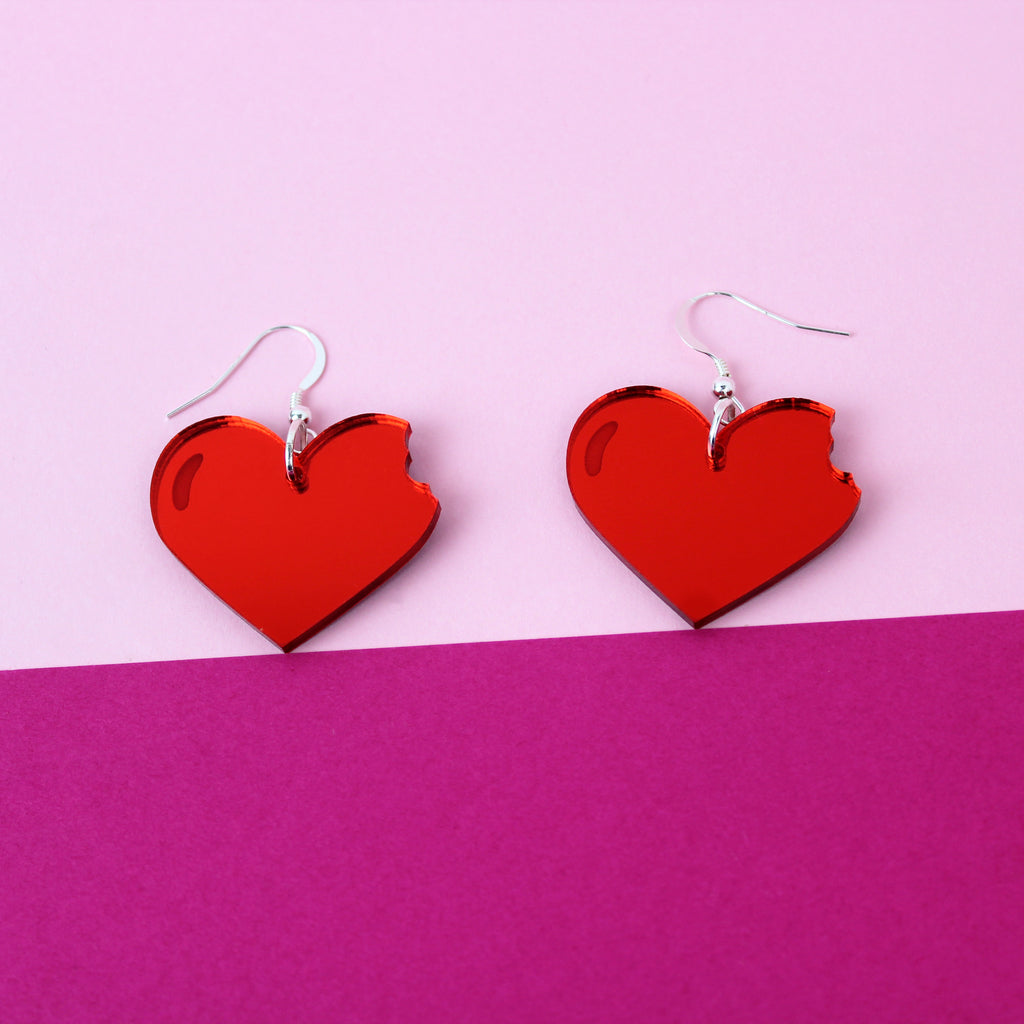Love bite earrings - Red & black acrylic